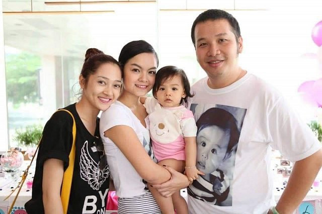 Loạt ảnh từng thân thiết "con chấy cắn đôi" của Bảo Anh và Phạm Quỳnh Anh 
