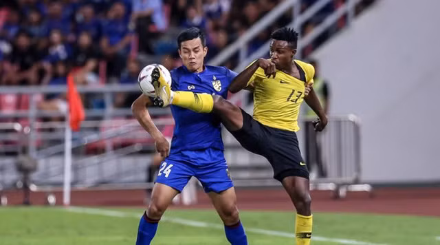 Bị Malaysia chặng đứng tại AFF Cup...