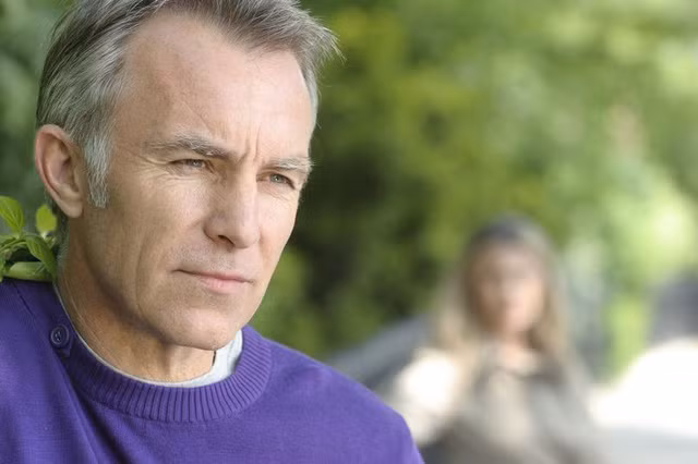 Quyết định ra đi của ông chồng 25 năm hôn nhân chưa một ngày yêu vợ ảnh 1