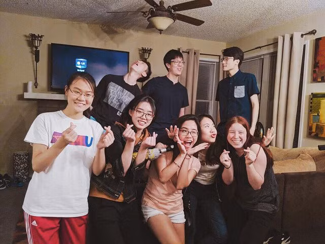 Nữ du học sinh Việt tại Mỹ: Cuộc sống du học màu gì là do bạn chọn