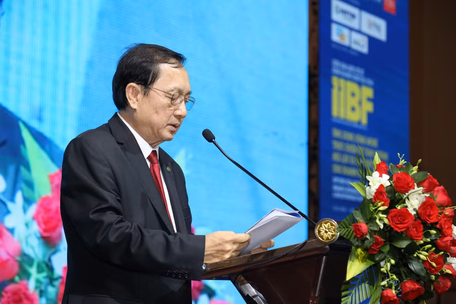 Ông Huỳnh Thành Đạt - Bộ trưởng Bộ Khoa học và Công nghệ phát biểu tại diễn đàn.