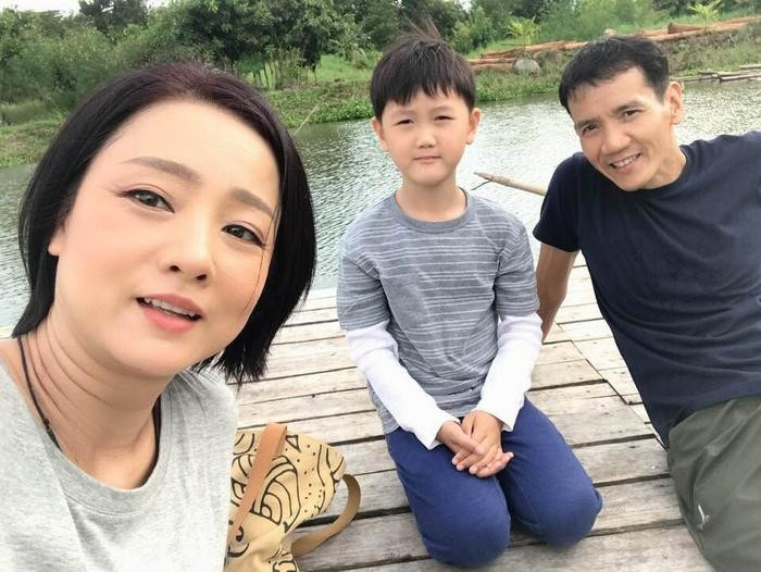 Gia đình Mỹ Duyên. Ảnh FBNV. Gia đình Mỹ Duyên. Ảnh FBNV.