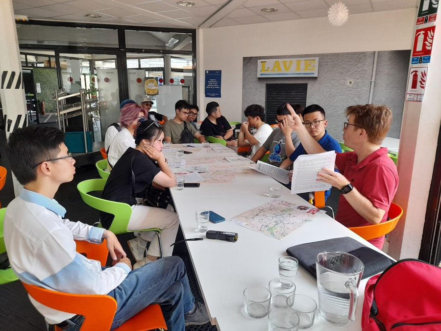 Sinh viên Cử nhân Kiến trúc Pháp (DEEA) trong Chương trình Tham quan học tập tại các trường Đại học Kiến trúc Quốc gia Pháp, diễn ra từ 08/06- 29/06/2022. Sinh viên Cử nhân Kiến trúc Pháp (DEEA) trong Chương trình Tham quan học tập tại các trường Đại học Kiến trúc Quốc gia Pháp, diễn ra từ 08/06- 29/06/2022.