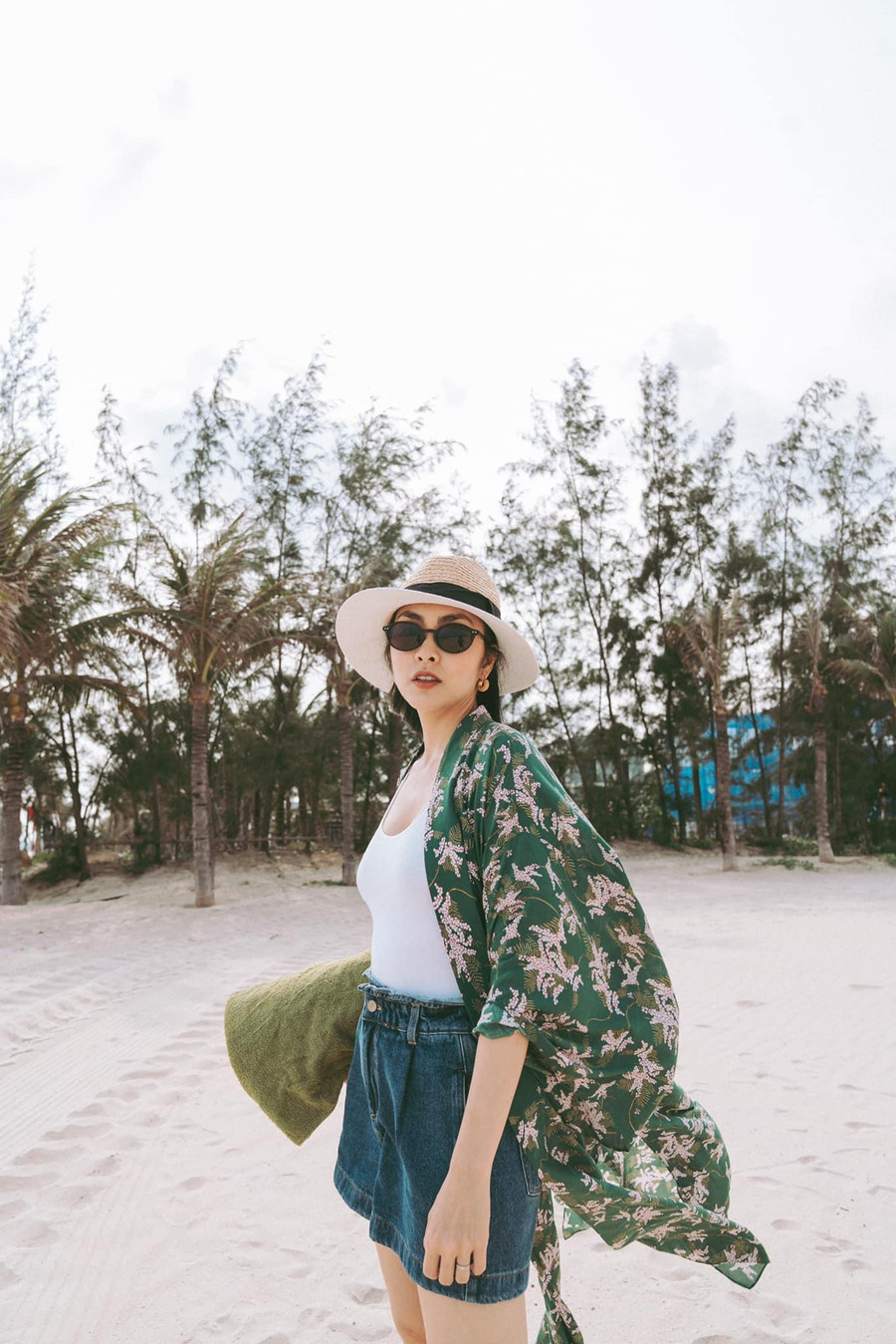 Nhan sắc ngày càng thăng hạng của "ngọc nữ" Bỗng Dưng Muốn Khóc. Nhan sắc ngày càng thăng hạng của "ngọc nữ" Bỗng Dưng Muốn Khóc.