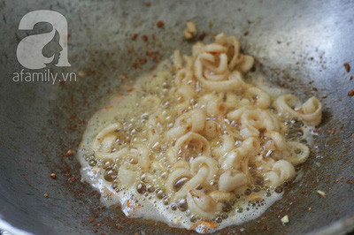 Gỏi đu đủ mực rim chua giòn giải ngán cho bữa tiệc ảnh 10 Gỏi đu đủ mực rim chua giòn giải ngán cho bữa tiệc ảnh 10