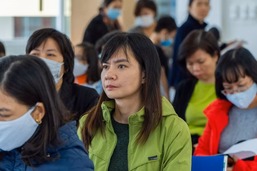 Rất nhiều phụ huynh quan tâm đến việc học tiếng Anh của con