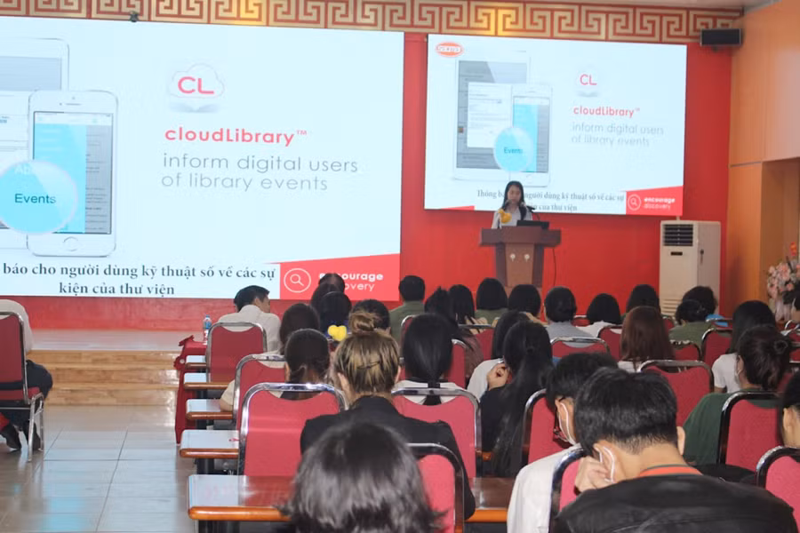 Các hoạt động của chương trình thu hút đông đảo sinh viên tham dự.