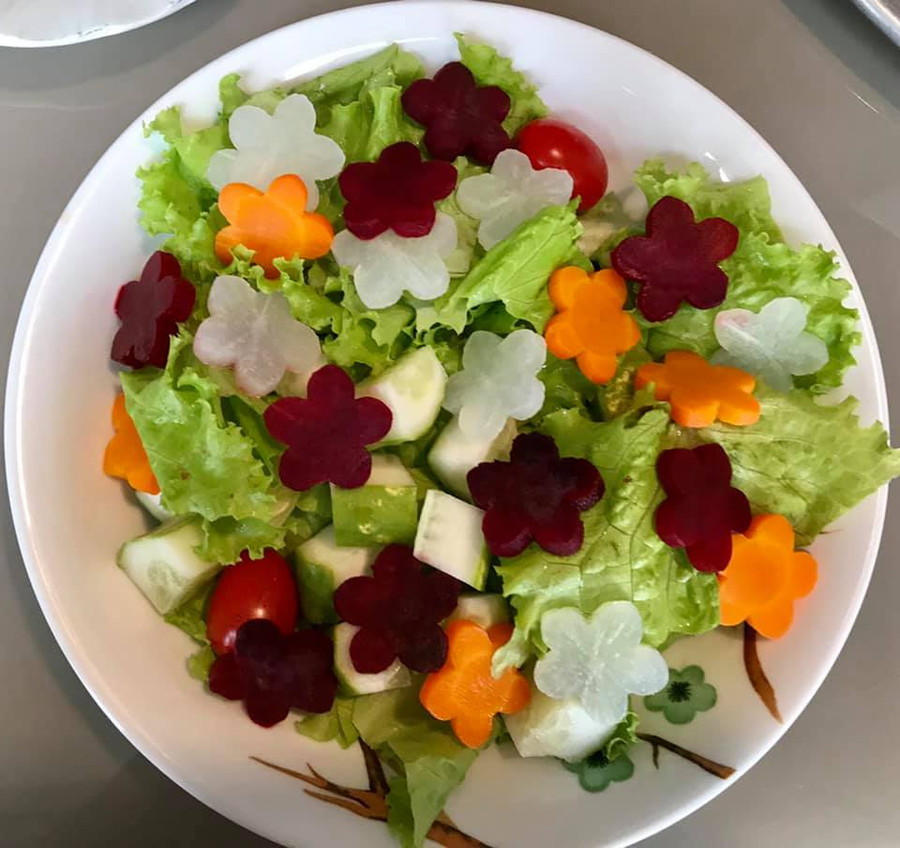 Sa lát dầu dấm.