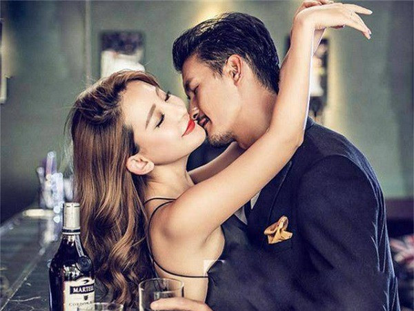 Màn bỏ vợ theo bồ đầy bão tố khi vợ chẳng thèm níu giữ còn bồ biết tin chỉ nói đúng một câu kỳ lạ - Ảnh 1. Màn bỏ vợ theo bồ đầy bão tố khi vợ chẳng thèm níu giữ còn bồ biết tin chỉ nói đúng một câu kỳ lạ - Ảnh 1.