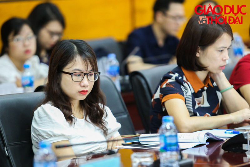 Trong ngày hôm nay buổi tập huấn tập trung vào đối tượng là những giảng viên trẻ của nhà trường, nhằm nâng cao chất lượng giảng dạy, chuyên môn, cũng như khuyến khích giảng viên trong trường nghiên cứu khoa học