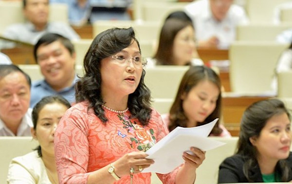Đại biểu Nguyễn Thị Kim Bé. Ảnh: Trung tâm báo chí Quốc hội.
