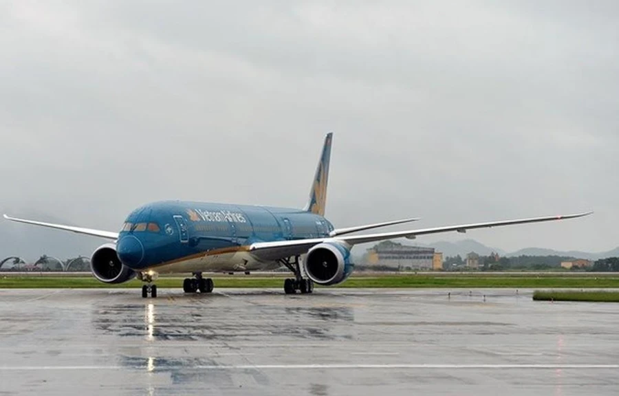 Vietnam Airlines nói gì về máy bay đi Đức phải quay lại Nội Bài?