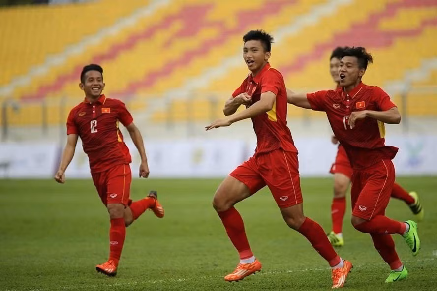 Văn Hậu đã bay sang Hà Lan vào tối ngày 16/9