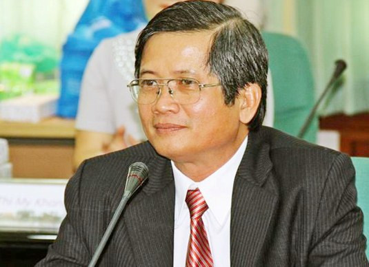 Từ nhiều năm qua, tuyển sinh đầu vào ngành sư phạm của Trường ĐH Cần Thơ luôn có mức điểm chuẩn cao. Năm nay cũng thế, theo yêu cầu điểm chuẩn ngành sư phạm là 17 điểm trở lên nhưng có những ngành trường tuyển hơn 21 điểm, cho thấy tính nghiêm túc và tinh thần đề cao chất lượng của nhà trường đối với ngành sư phạm. PGS.TS Nguyễn Văn Nở Từ nhiều năm qua, tuyển sinh đầu vào ngành sư phạm của Trường ĐH Cần Thơ luôn có mức điểm chuẩn cao. Năm nay cũng thế, theo yêu cầu điểm chuẩn ngành sư phạm là 17 điểm trở lên nhưng có những ngành trường tuyển hơn 21 điểm, cho thấy tính nghiêm túc và tinh thần đề cao chất lượng của nhà trường đối với ngành sư phạm. PGS.TS Nguyễn Văn Nở