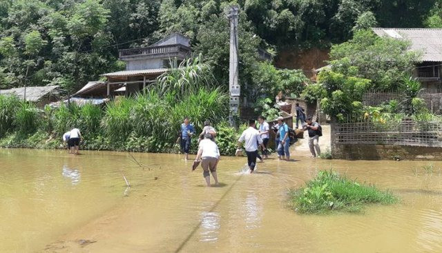 Đường vào Kim Thượng những ngày này