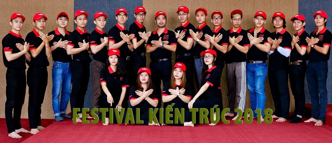 Đội hình khoa Kiến trúc HIU tham gia Liên hoan Sinh viên Kiến trúc toàn quốc năm 2018 Đội hình khoa Kiến trúc HIU tham gia Liên hoan Sinh viên Kiến trúc toàn quốc năm 2018