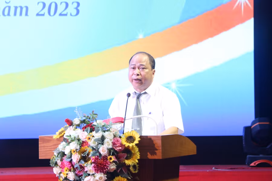 Ông Phạm Văn Ngát - Trưởng Phòng GD&amp;ĐT Thanh Trì.