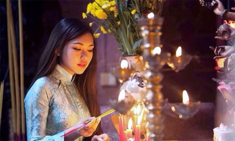 Văn khấn cúng Rằm tháng Giêng 2023 đầy đủ nhất