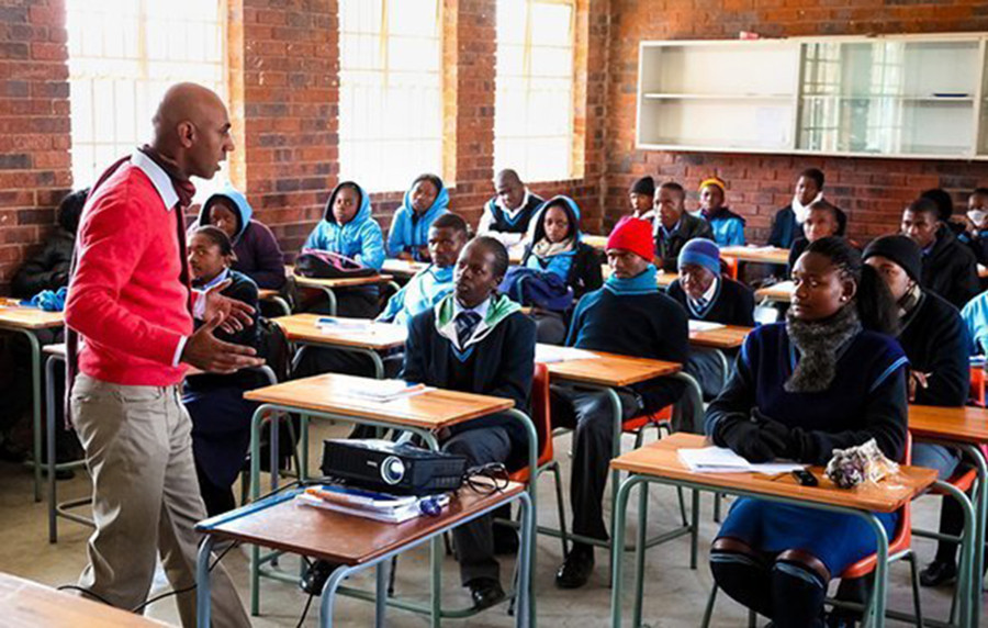 Một tiết học tại trường phổ thông ở thành phố Johannesburg