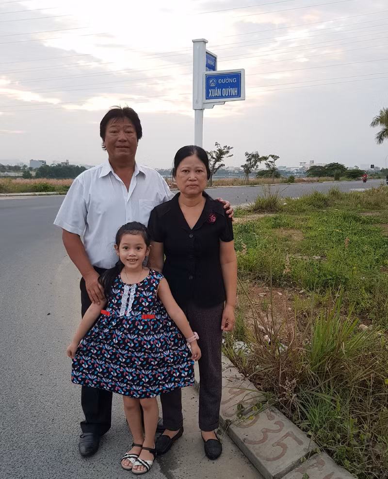 xuan quynh - nu thi si viet nam dau tien duoc google vinh danh cung "song", "thuyen va bien" hinh anh 2