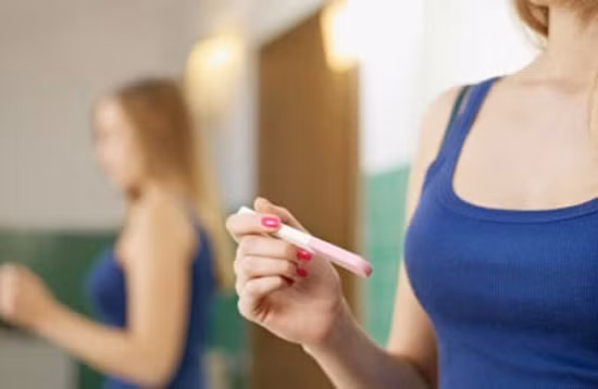 bi mat kinh khung khien ban gai co bau nhung lan lua khong chiu ket hon hinh anh 1