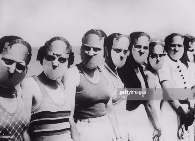 cuoc thi sac dep "co mot khong hai" tung dien ra tren the gioi hinh 2