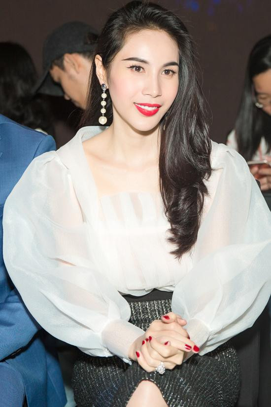 5 mỹ nhân châu Á sở hữu nhan sắc tuyệt đỉnh nhờ phẫu thuật thẩm mỹ, Việt Nam cũng có tên ảnh 18 5 "sieu pham dao keo" chau a so huu nhan sac tuyet dinh, viet nam cung co 1 my nhan - 18