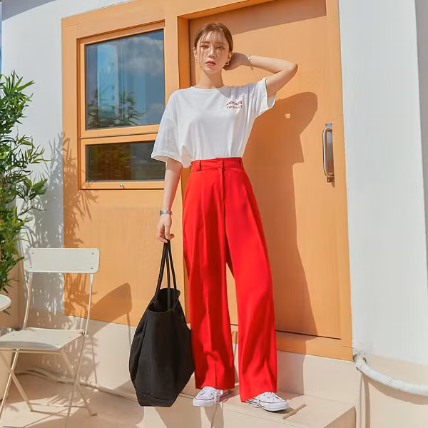 Những chất liệu vải mát mẻ, không thể thiếu trong tủ đồ của các quý cô thời trang