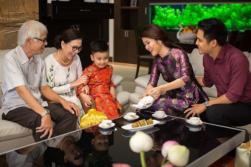 9 chiêu để trẻ khỏi “chúi mũi” vào ti vi, điện thoại, ipad trong dịp nghỉ Tết