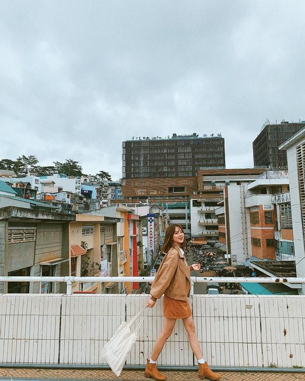 khong can sanh dieu hang hieu, tu do nam nay cu co 5 gam mau hot hit nay la du - 4