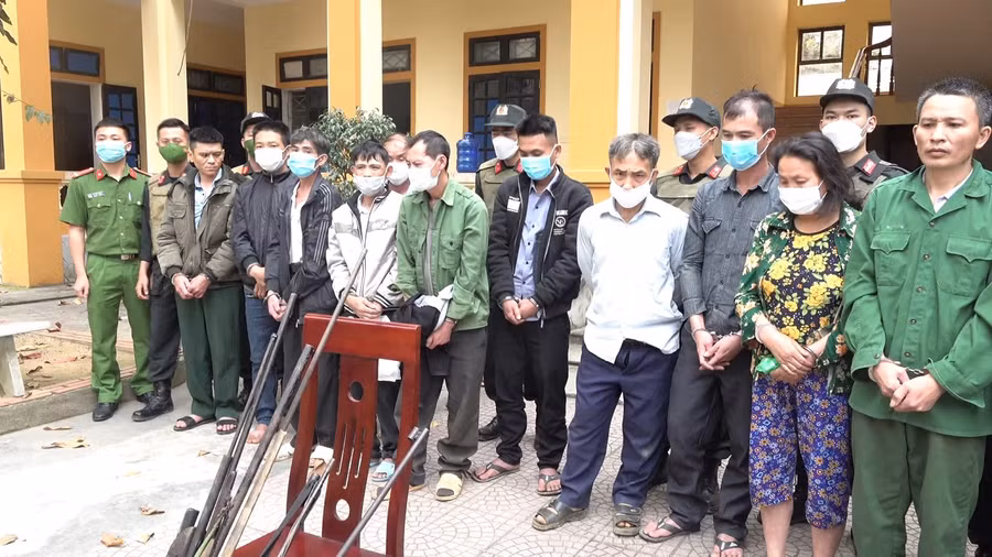 Một số đối tượng mua bán, sử dụng chất ma túy trên địa bàn huyện Quế Phong.