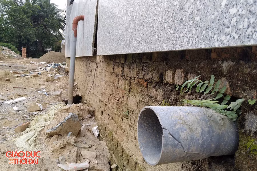 Mặc dù dự án có thời hạn thực hiện trong 5 năm, tuy nhiên, sau gần 7 năm thi công, công trình vẫn chưa thể hoàn thành và đưa vào sử dụng. Một số hạng mục đã thực hiện có dấu hiệu xuống cấp, hư hỏng.