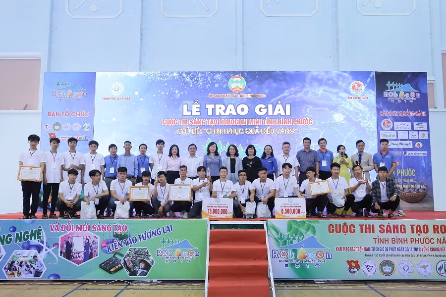 LHU được tỉnh Bình Phước lựa chọn là đơn vị cố vấn toàn diện cho cuộc thi Robocon Mini tỉnh Bình Phước 2019