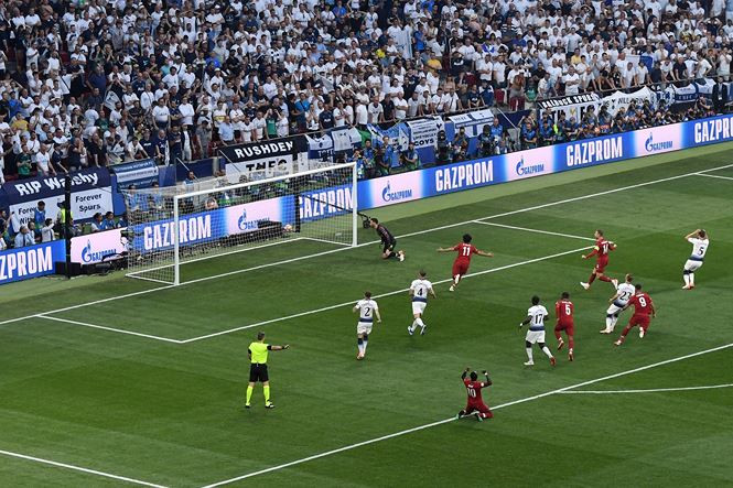 Ghi bàn siêu nhanh, Mohamed Salah đi vào lịch sử Champions League - ảnh 2