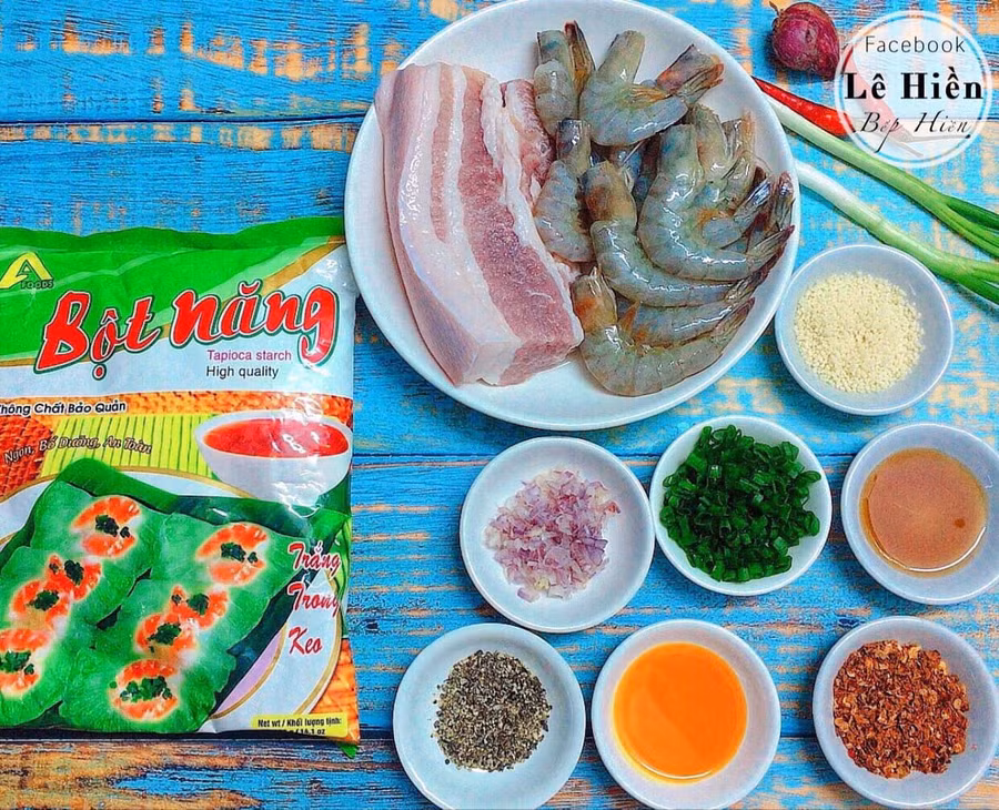  Nghỉ dịch, mẹ đảm trổ tài làm bánh bột lọc, cả nhà gắp không ngừng đũa ảnh 1