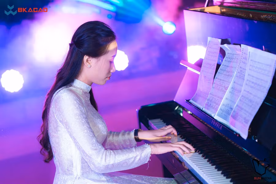 Tài năng sinh viên trong BKACAD’s Got Talent.