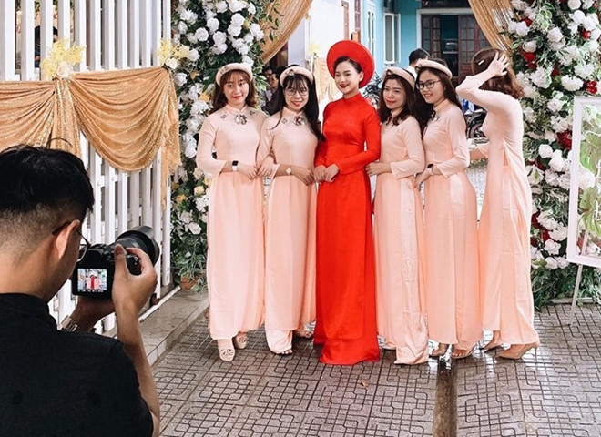 Vợ cố diễn viên Duy Nhân lên xe hoa sau 4 năm chịu tang chồng ảnh 1 Vo co dien vien Duy Nhan len xe hoa sau 4 nam chiu tang chong hinh anh 1