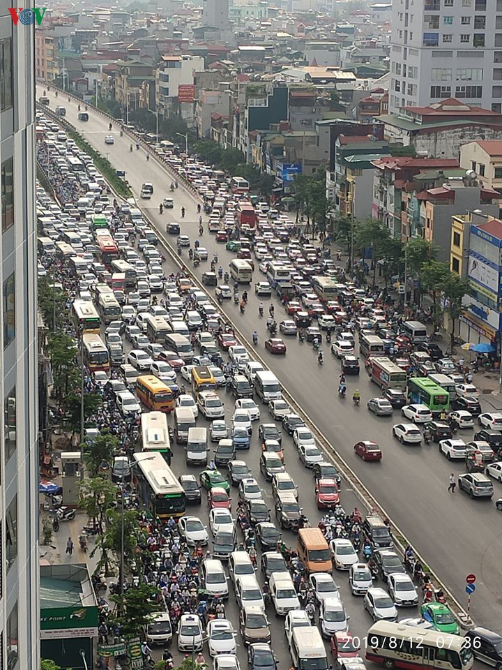 ha noi tiep tuc "khoi dong" de an cam xe may va thu phi o to vao noi do hinh 1