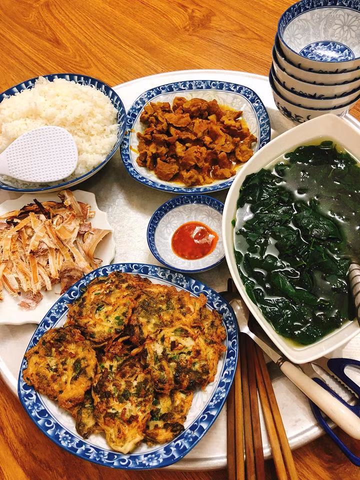 9x khoe nhung mam com nau voi sau gio lam, chi em thot len “uoc gi duoc nhu co ay” - 10