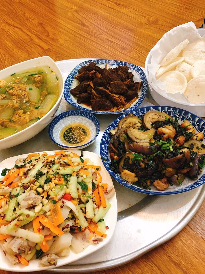 9x khoe nhung mam com nau voi sau gio lam, chi em thot len “uoc gi duoc nhu co ay” - 8