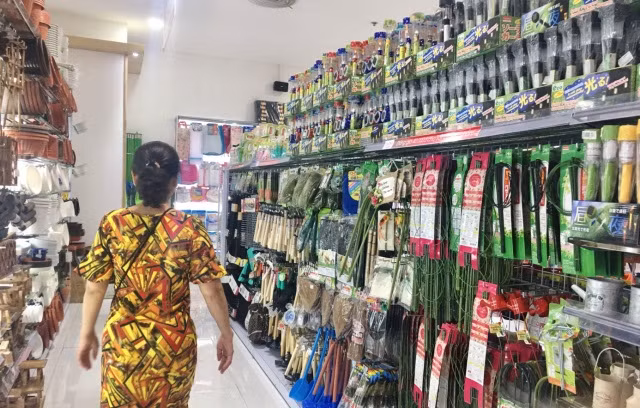 Người tiêu dùng có thể “quay lưng” với những doanh nghiệp có cách kinh doanh gian dối. (Ảnh: Bắc Sơn)