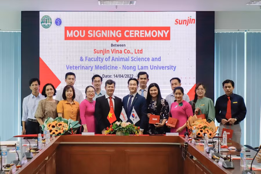 Hai bên vui mừng với thỏa thuận hợp tác đạt được