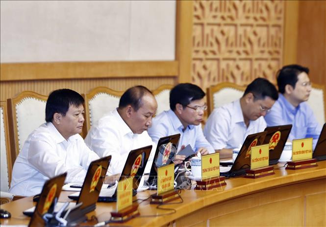 Thủ tướng chủ trì Phiên họp Chính phủ chuyên đề về xây dựng pháp luật ảnh 1 Chú thích ảnh