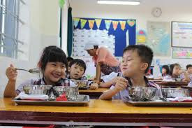 Học sinh ở nông thông ăn ít rau hơn học sinh ở thành phố