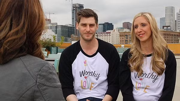 Không sinh được con, cặp vợ chồng hàng tháng tổ chức sinh nhật cho hàng trăm đứa trẻ vô gia cư - Hình 1