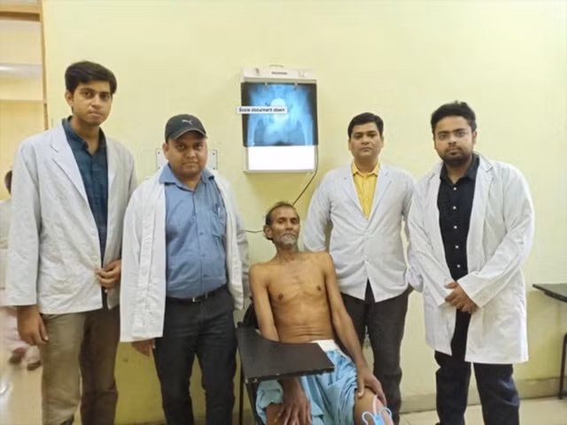 Cuộc phẫu thuật kéo dài 2 tiếng đồng hồ và Ramdin được xuất viện vào ngày 4/7