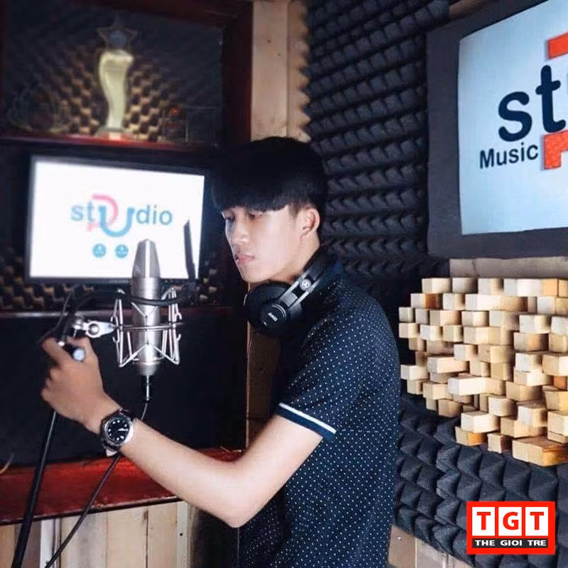Cậu bạn sinh năm 1999 ở Đăk Lăk có biệt tài sản xuất nhạc cực siêu ảnh 1