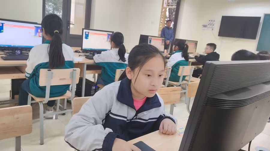 259 em từ khối 3 đến khối 5 các trường tiểu học trên địa bàn huyện Ba Vì tham gia cuộc thi.