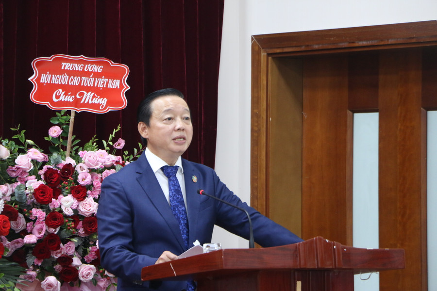 Phó Thủ tướng Trần Hồng Hà thay mặt lãnh đạo Đảng, Nhà nước chúc mừng tới các lãnh đạo, thành viên Hội Khuyến học Việt Nam nhân dịp 15 năm Ngày Khuyến học Việt Nam. Phó Thủ tướng Trần Hồng Hà thay mặt lãnh đạo Đảng, Nhà nước chúc mừng tới các lãnh đạo, thành viên Hội Khuyến học Việt Nam nhân dịp 15 năm Ngày Khuyến học Việt Nam.