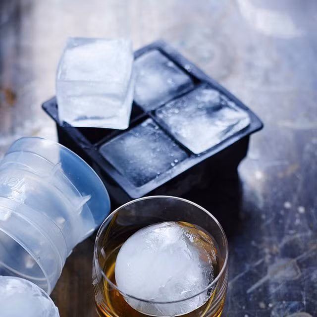 Bạn sẽ có hàm răng trắng sáng với nụ cười tỏa nắng nếu đừng động vào 8 thực phẩm sau - Hình 2